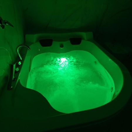My Brilliant Home With Jacuzzi 2 Steps From St Toledo 나폴리 외부 사진